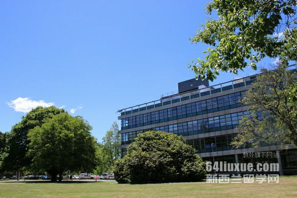 ŬЌW Wanganui City College