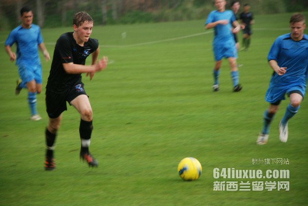 mоW(xu)A(y)