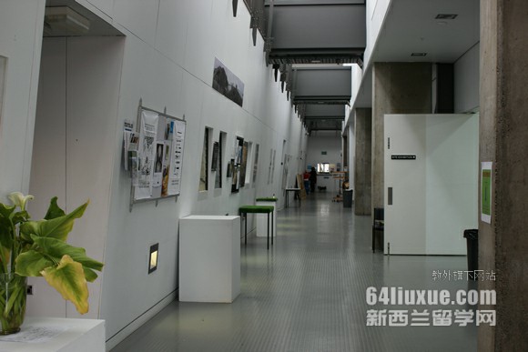 mWC