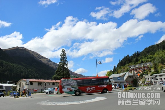 mW(xu)NW(xu)