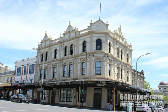 mоW