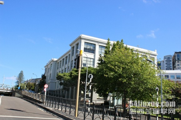 mW(xu)оM