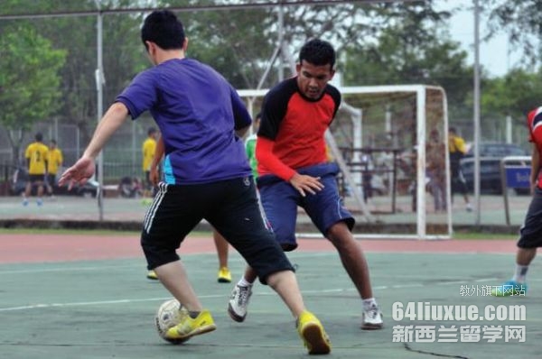 R(li)(gu)W(xu)(zhun)I(y)